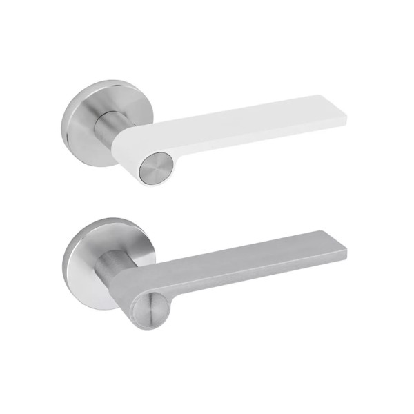 OUTLINE - Jgo de manillas macizas de roseta redonda y...