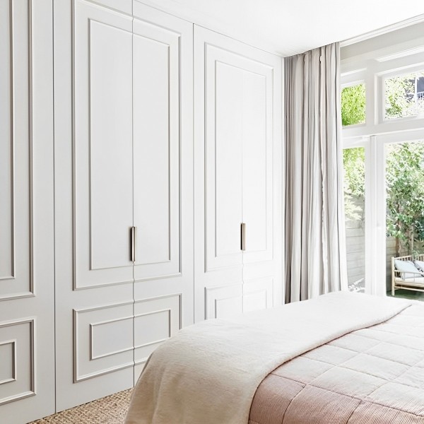 Puerta de armario lacado  Danira