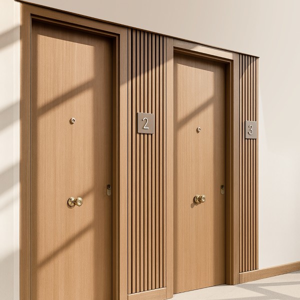 Puerta Blindada Roble + Lacada modelo a elegir