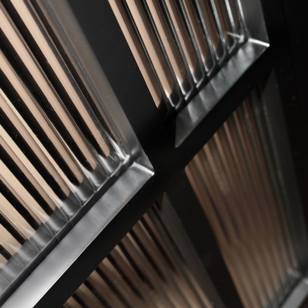 Puerta industrial abatible suelo a techo de madera lacada y cristal  Modelo Anura